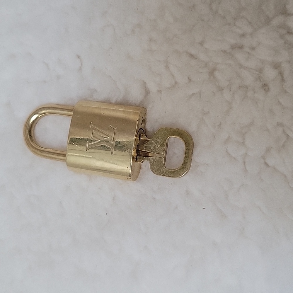 Louis Vuitton #311 Gold Brass Lock and Key